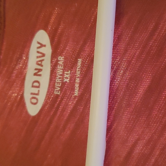 Ladies new old navy plus size tshirt - Picture 4 of 4